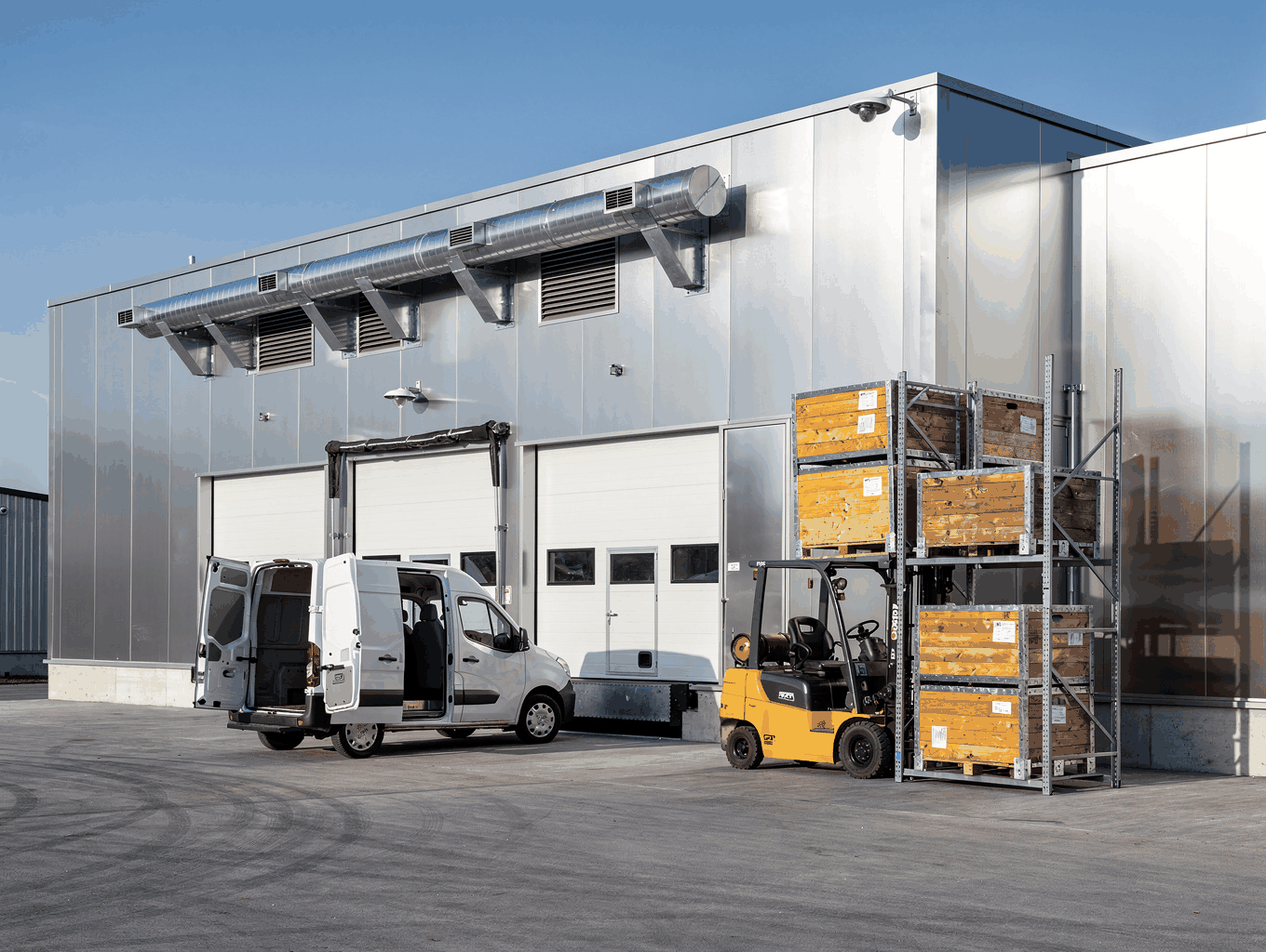 Heavy-duty commercial post-frame building with modern exterior finishes
